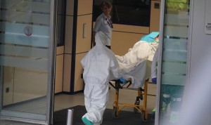 Coronavirus: EEUU supera a Italia en muertes, con 19.563 víctimas en total