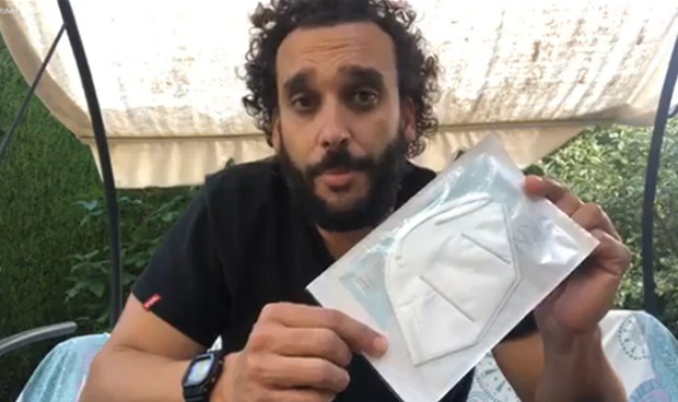 Coronavirus: el SAS retira miles de mascarillas 'fake' donadas por Spiriman