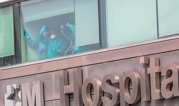 Coronavirus: el Sermas registra 2.600 profesionales contagiados o aislados