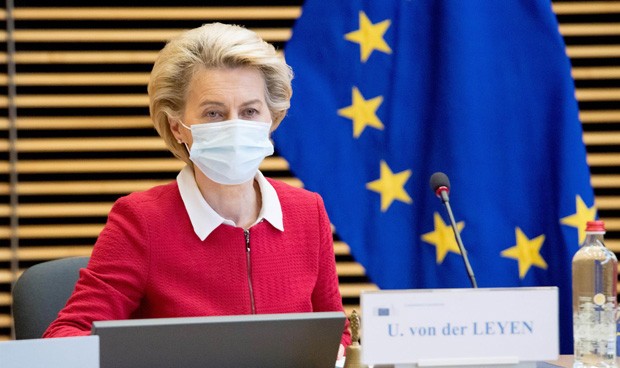 Coronavirus: la UE reservará 300 millones de vacunas de Pfizer y Biontech