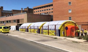 Covid-19: Cataluña monta un hospital de campaña por los brotes en Lleida