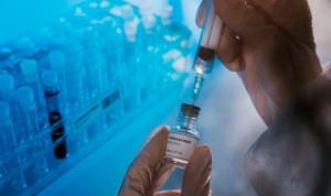 Covid-19: China lleva un mes probando su vacuna en grupos de riesgo
