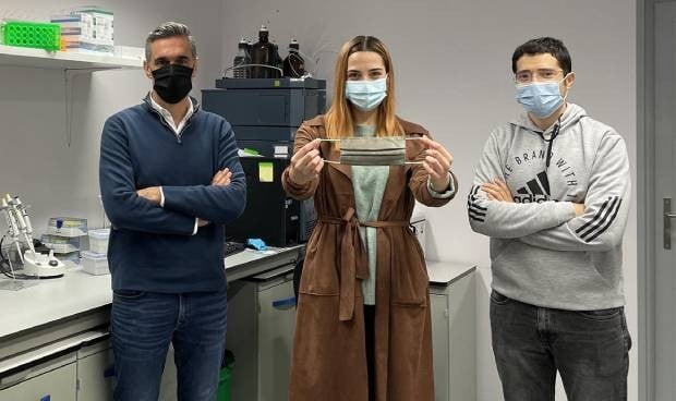 Covid | Crean material para recubrir mascarillas con efectividad del 99,99%