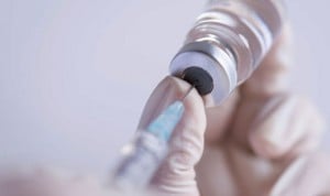 Covid-19: eficacia de la vacuna de AZ contra la variante brasileña