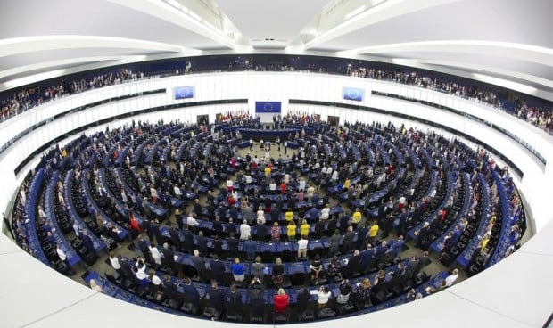 El PSOE europeo pide liberar patentes de vacunas Covid y el PP medita su No