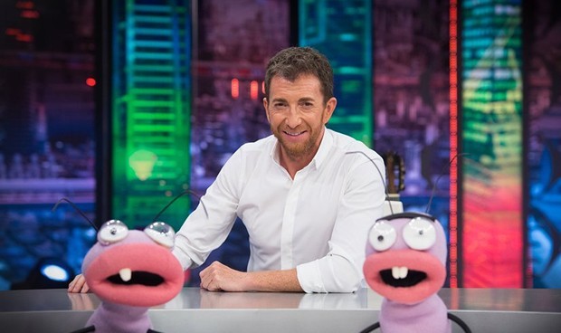 El presentador de El Hormiguero pone en duda el criterio de Simón ante los PCR a turistas