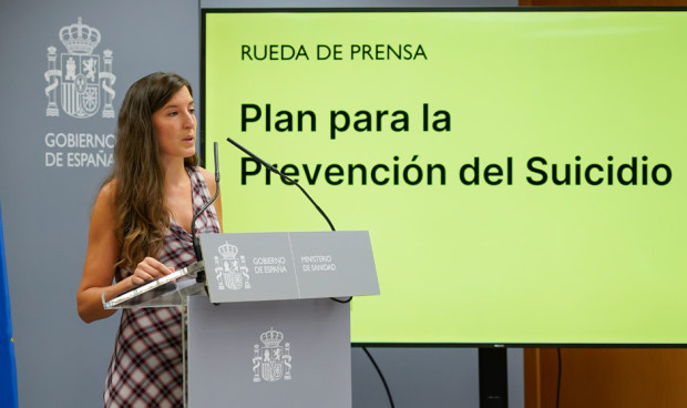 Belén González, comisionada de Salud Mental del Ministerio de Sanidad, que dirige el servicio del teléfono 024