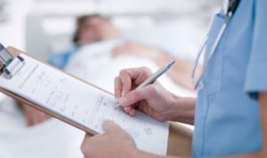 Dar más funciones a Enfermería puede reducir la espera en Urgencias 4 horas