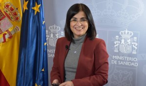 Darias: "Las esperanzas contra el cáncer están en el Plan europeo Inveat" 