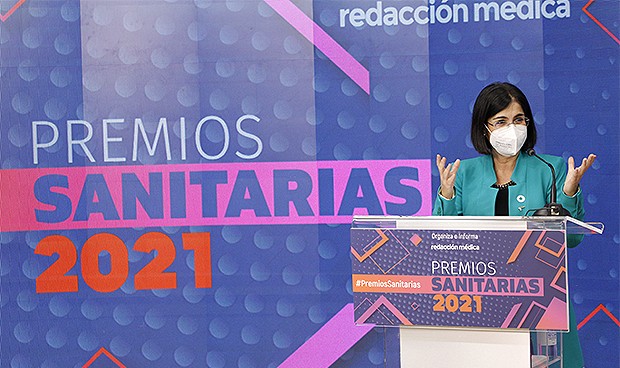 Darias, en los Premios Sanitarias: "Mujeres de la sanidad, os necesitamos"