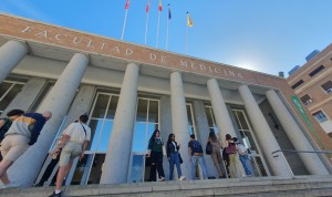 Estudiantes de Medicina opinan sobre cuál es el mejor momento del día para ponerse a estudiar.