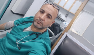 De operar en Gaza a ser médico refugiado en España: "Me planteo el MIR"