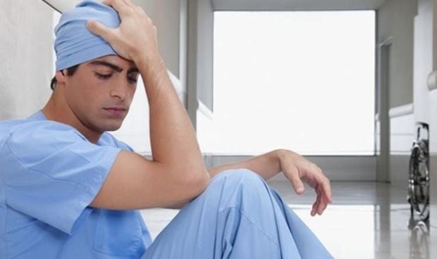 Declaración enfermera sobre el 'burnout' y los "mediocres" que "tragan"