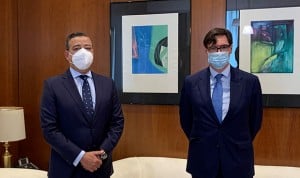 Los dentistas reclaman a Illa que modifique la ley de publicidad sanitaria