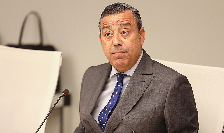 Refuerzo profesional en el SNS para aligerar los costes de ser dentista