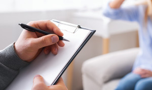 'Desaprender' analiza cómo la hiperconectividad impacta en la salud mental