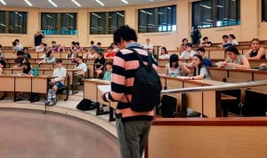 Los grados universitarios de sanidad tienen muy distinta penetración en el mercado laboral