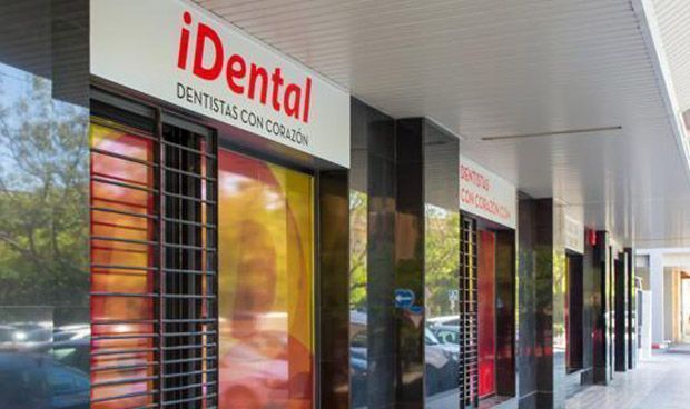 Detectives en iDental: precios inflados y ¿el Dentista Interno Residente?