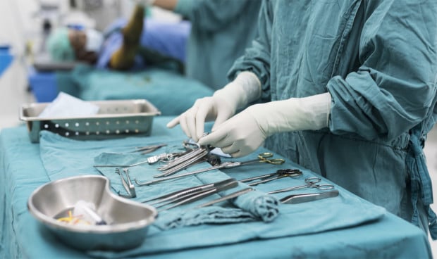 Detenido un cirujano plástico por presunta agresión sexual a una paciente