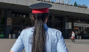 Detenido un médico de Interior por abusos sexuales a agentes de los Mossos