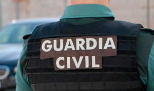 La Guardia Civil ha detenido a este médico acusado de agresión sexual a dos pacientes