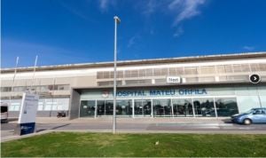 Detenido un médico por grabar a las enfermeras del hospital en el vestuario