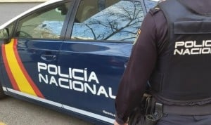 La Policía Nacional ha detenido en Vigo a un sanitario por la supuesta comisión de una agresión sexual.