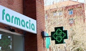 Detienen a dos acusados de robar martillo en farmacias