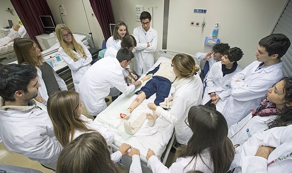 Una estudiante de Medicina explica los momentos más incómodos que vive durante sus prácticas en un hospital.