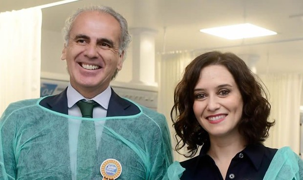 Díaz Ayuso y Ruiz Escudero reforman la dirección de la sanidad madrileña