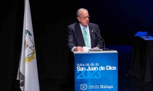 Diego Murillo, presidente de AMA, ha sido reconocido por su compromiso con los profesionales de la salud.