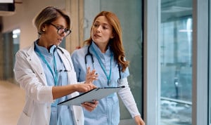 Seguridad Social 'borra' 10 años de guardias en la pensión médica