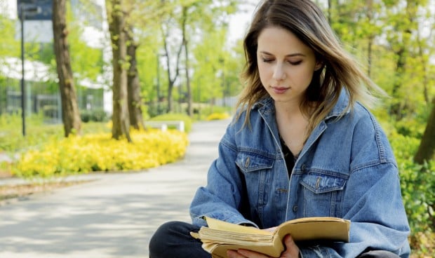 Los libros pueden ayudar a los estudiantes de Medicina a profundizar en algunos aspectos de su carrera