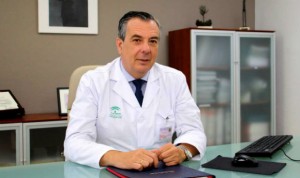 Dimite Francisco Merino López, gerente del Hospital Virgen Macarena
