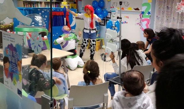 Doble fiesta infantil de Linde para dar la bienvenida a la Navidad