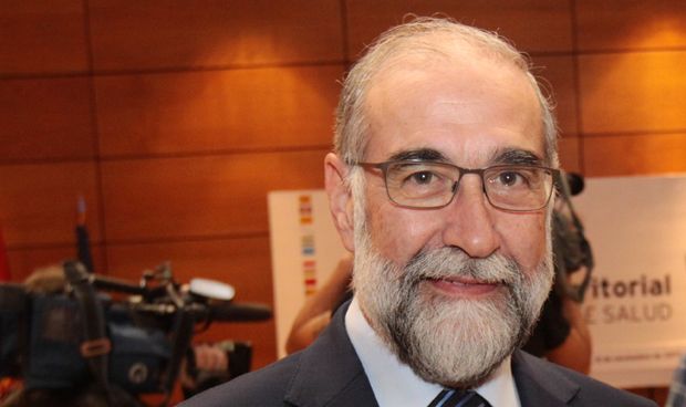 Domínguez: “Hay 30.500 personas menos en lista de espera que hace 3 años”