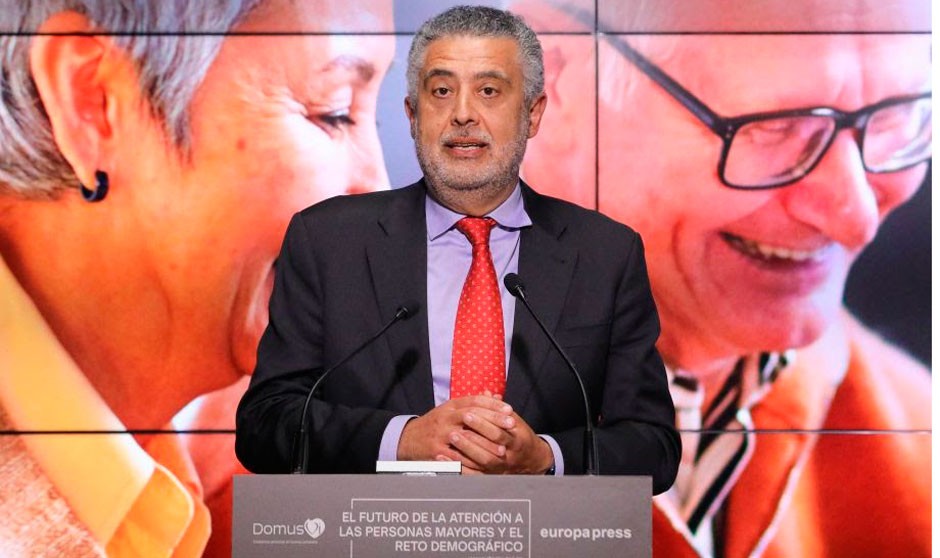 Domusvi busca dos médicos sin MIR al considerar que no es un requisito necesario para el seguimiento de los ancianos.