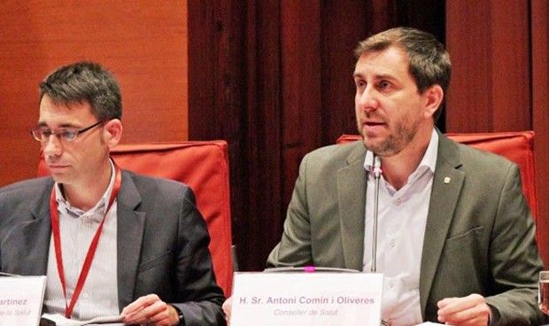 Dos enfermeras le 'sacan los colores' a la Consejería catalana en una carta