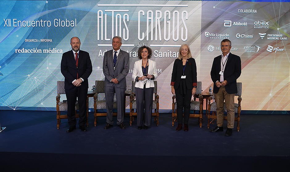  Alberto Jara, Diego Vargas, María Isabel Baena, Estrella López-Pardo y Luis Carretero analizan cómo renovar el modelo de financiación sanitaria.