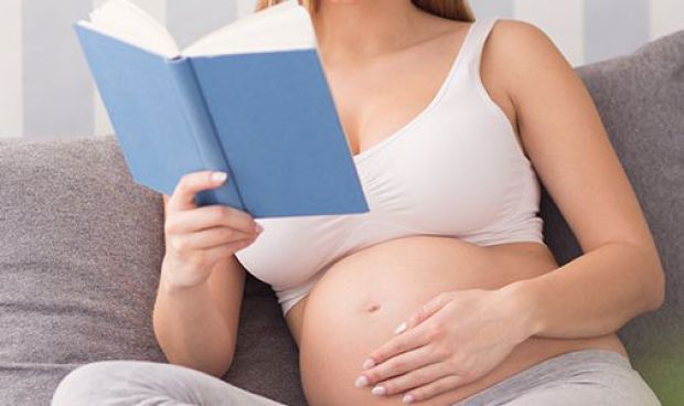 El 40% de las MIR que se quedan embarazadas se plantea dejar la residencia