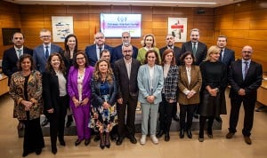 Mónica García y los consejeros de Sanidad analizan los contratos MIR fijos tras la residencia. 