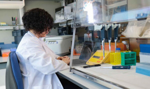 El 60,1% de los investigadores de la sanidad pública andaluza son mujeres