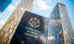 El abogado del TJUE cede a España la reparación plena al interino sanitario