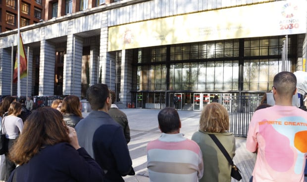 El apagón suspende la elección EIR, que tendrá sesión única el 30 de abril