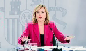 La portavoz del Gobierno, Pilar Alegría, ha explicado el aumento de la pensión para sanitarios jubilados.