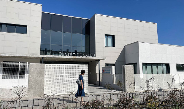 El aumento de plazas MIR "llega tarde" y no evitará la falta de médicos