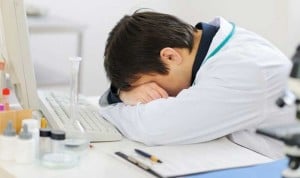 El ‘burnout’ cuesta a los sistemas sanitarios más de 6.500 euros por médico