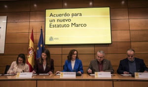 Los cuatro sindicatos que firmaron con Sanidad la reforma el Estatuto Marco elevan el tono contra el ministerio