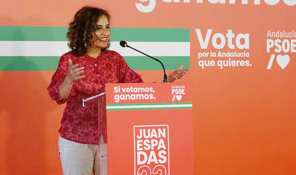 El camino sanitario de María Jesús Montero hasta llegar a número 2 del PSOE