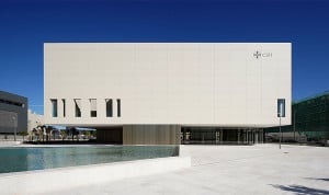 La sombra de un entramado criminal relacionado con la venta de cadáveres estaría detrás del uso de cuerpos con enfermedades infecciosa en la CEU de Valencia